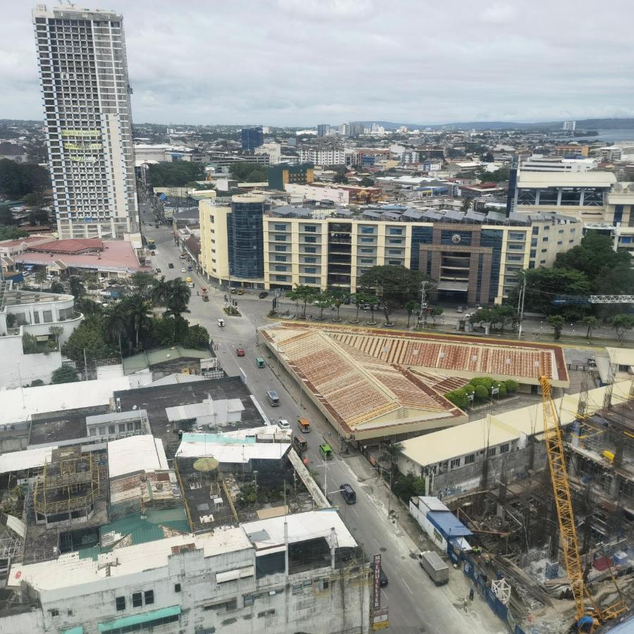 Avida Davao Condos, Downtown Cm Recto Avenue, Davao City Экстерьер фото